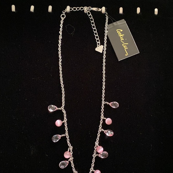 NWT Womens Cookie Lee Tear Drop Necklace - Picture 2 of 2